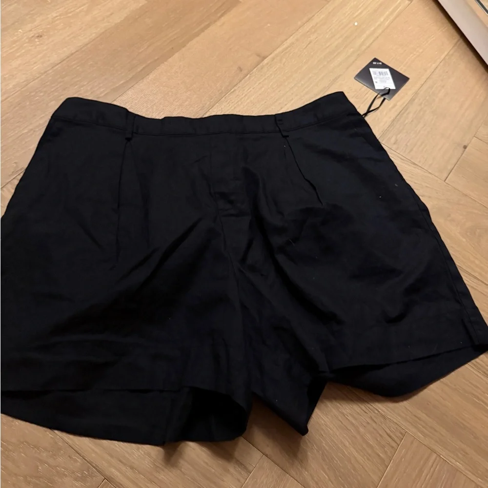 Ava & Viv NWT pull on Linen Black Shorts 1x - Picture 2 of 5